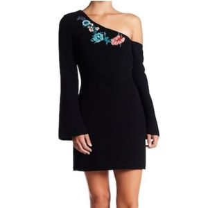 Rachel Zoe Black Harper Floral Sequins Dress 2 Off Shoulder Bell Sleeve Mini